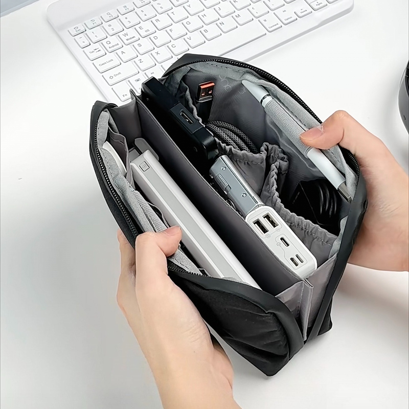 Organizador de cabos em format - Tech Accessories Travel Organizer Pouch avaliação e preço